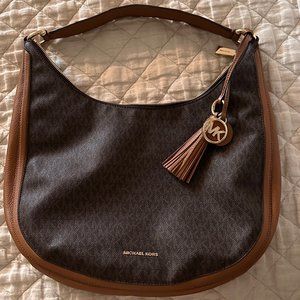 MICHAEL KORS SHOULDER BAG